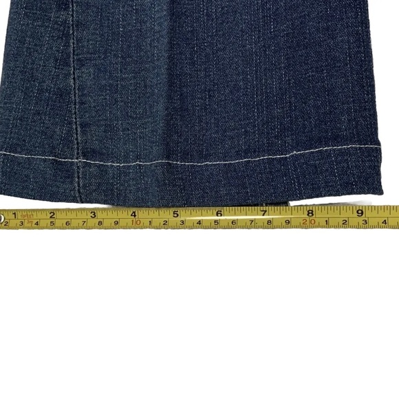 Authentic True Religion Joey Big T Flair Leg Women’s 32x29 Blue Jeans Low Rise - Picture 12 of 12